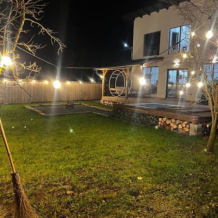 Вилла Casa Valeria Бэйшоара Экстерьер фото